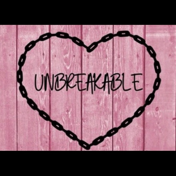 Meet your Posher, Andrea & Ashley - Picture 2 of 2